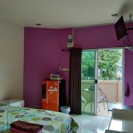 Donchai House Guest House& Cafe Chiang Mai Buitenkant foto