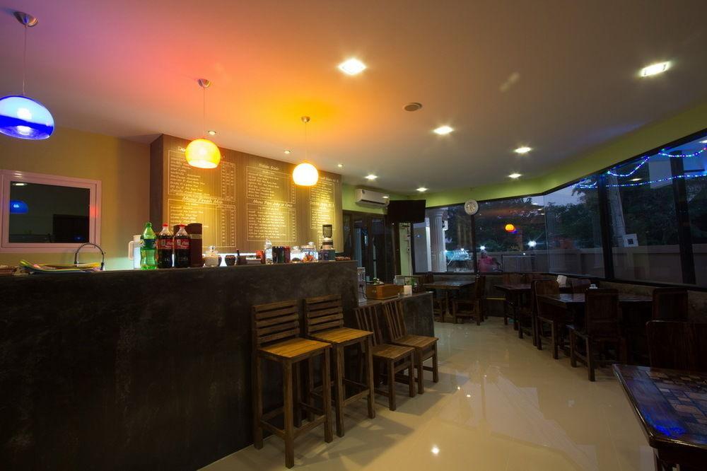 Donchai House Guest House& Cafe Chiang Mai Buitenkant foto